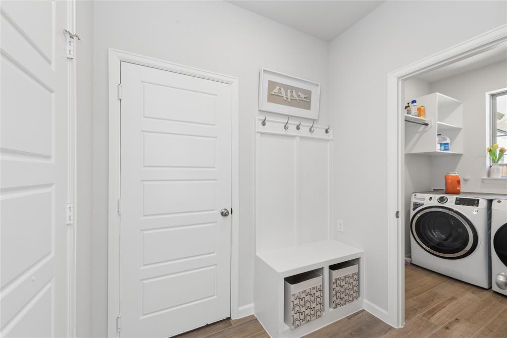 Prairie Oaks - Residential