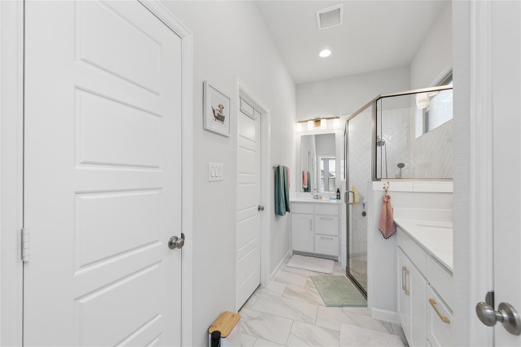 Prairie Oaks - Residential