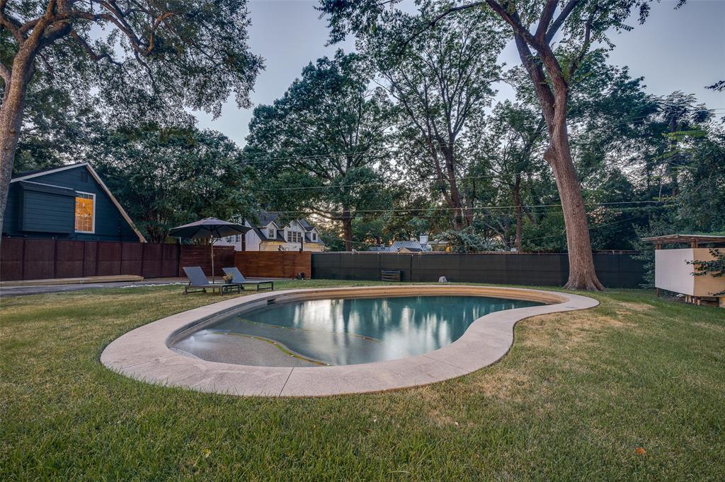 Forest Hills - Residential