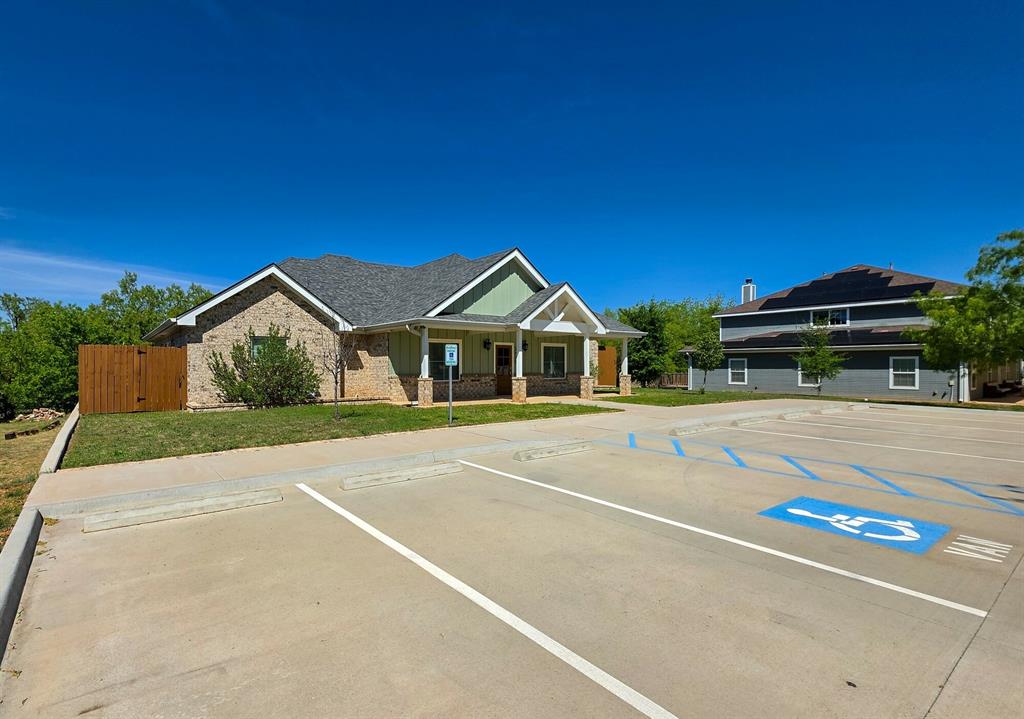 Hillcrest - Commercial Sale