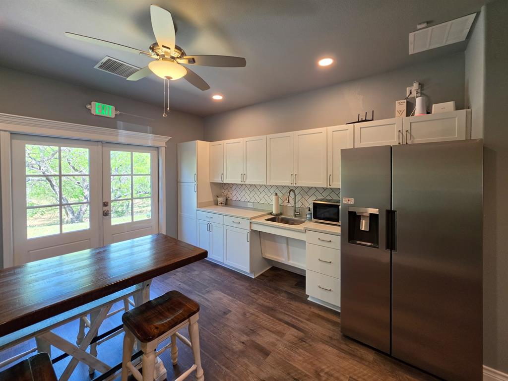 Hillcrest - Commercial Sale
