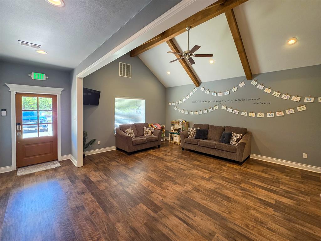 Hillcrest - Commercial Sale