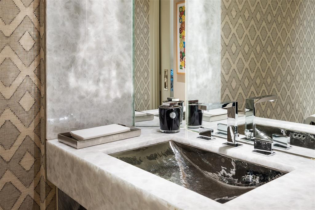 Tower & Regency Row Residence Condo - Residential