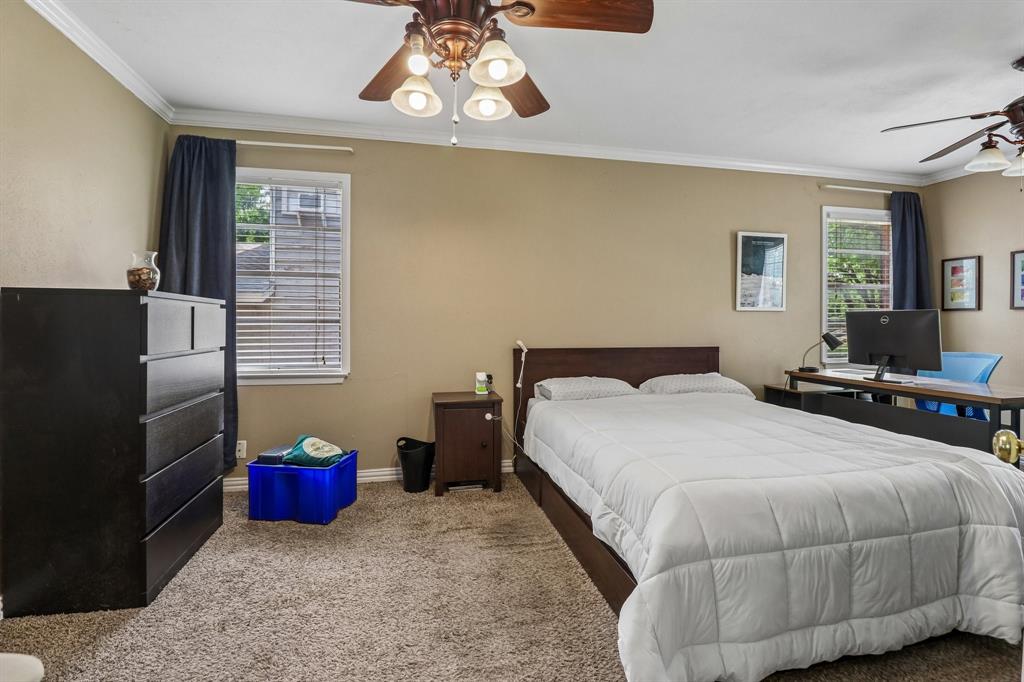 Oaks The Arlington - Residential