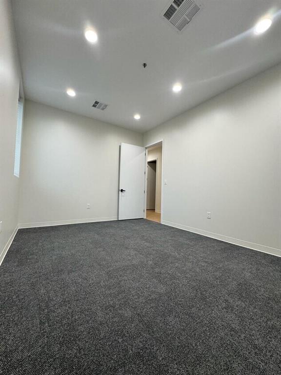 S11628 - Commercial Sale