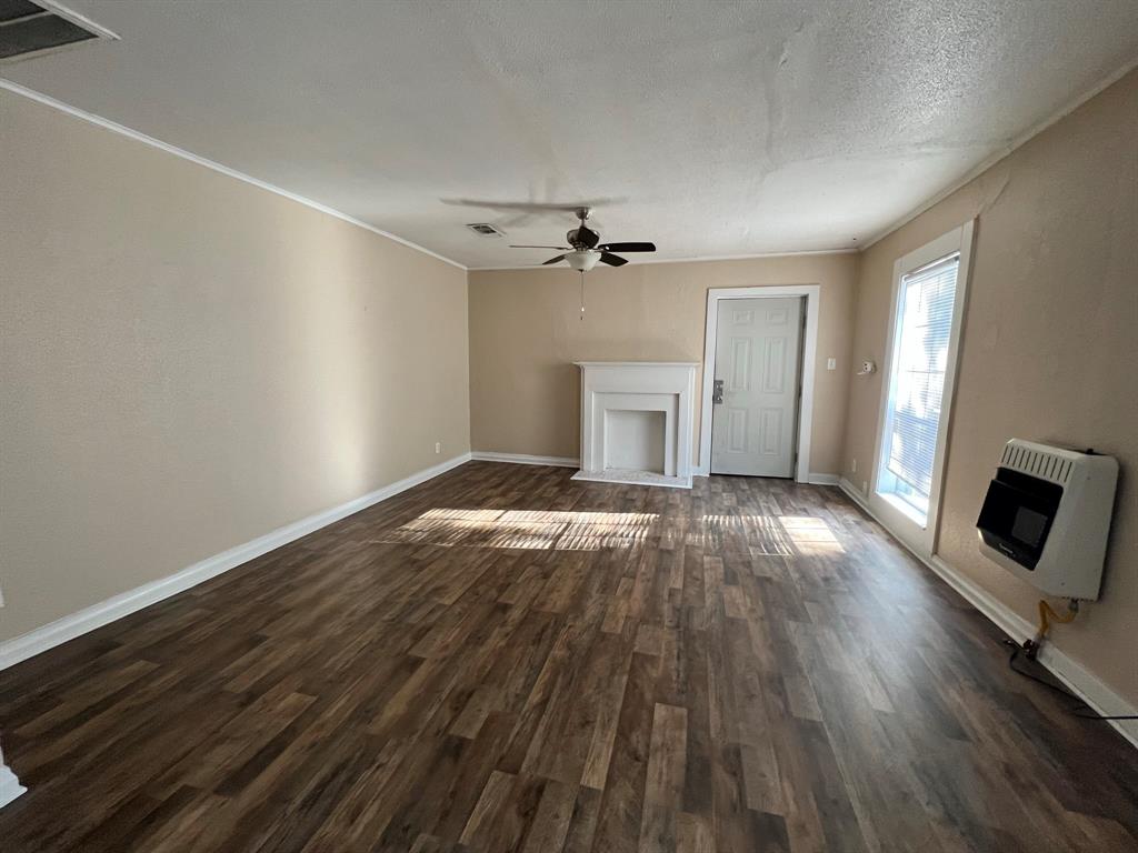 University Place 6th Filing - Residential Lease