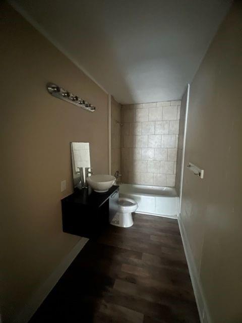 University Place 6th Filing - Residential Lease