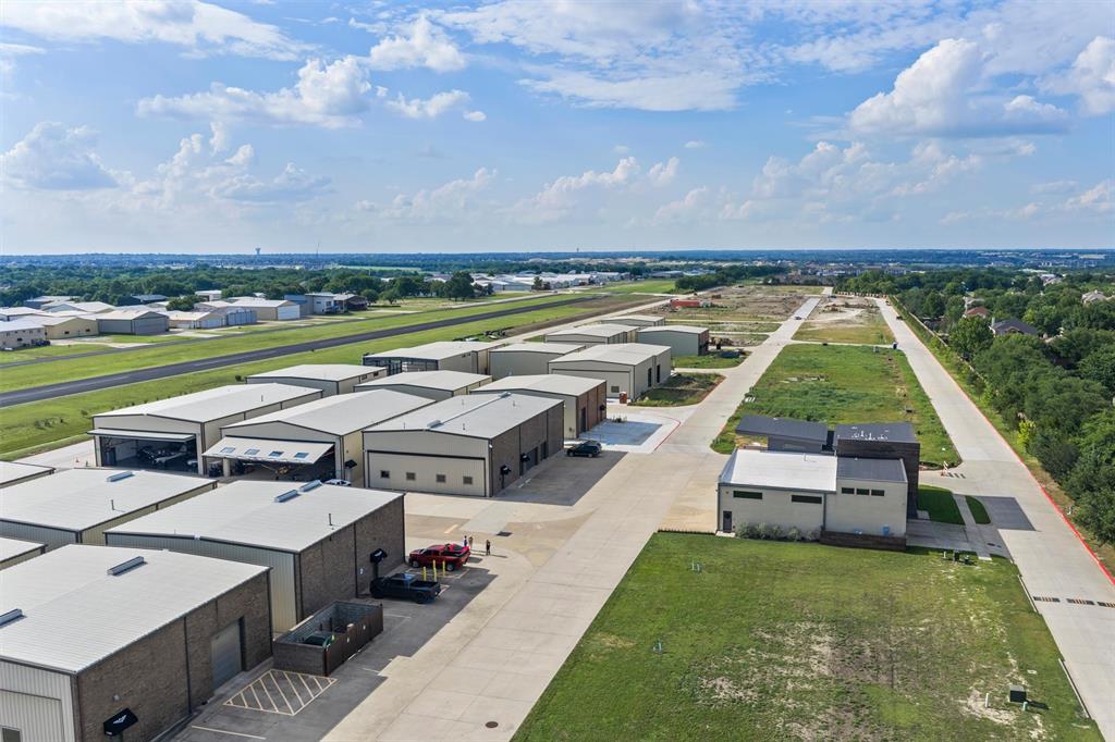 Aero Country East Add - Commercial Sale