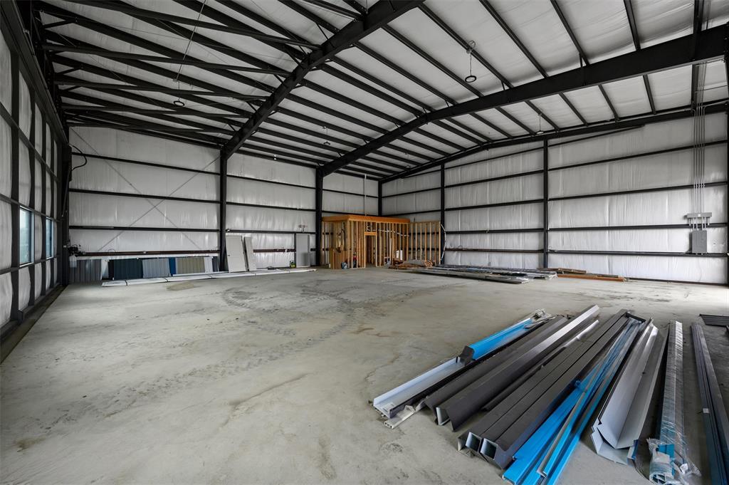 Aero Country East Add - Commercial Sale