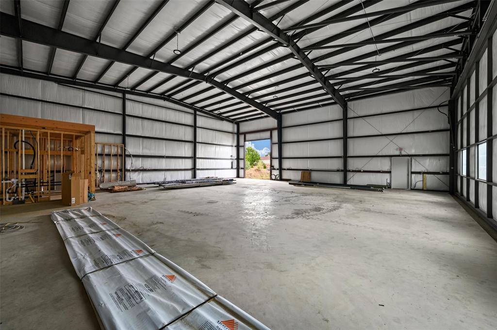 Aero Country East Add - Commercial Sale