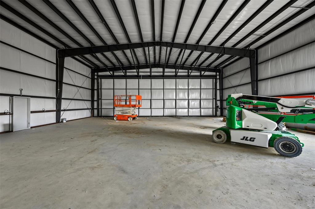 Aero Country East Add - Commercial Sale