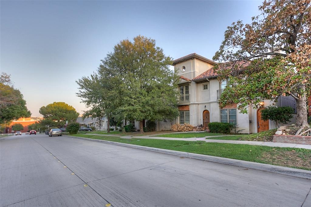Queensborough Heights Add - Residential