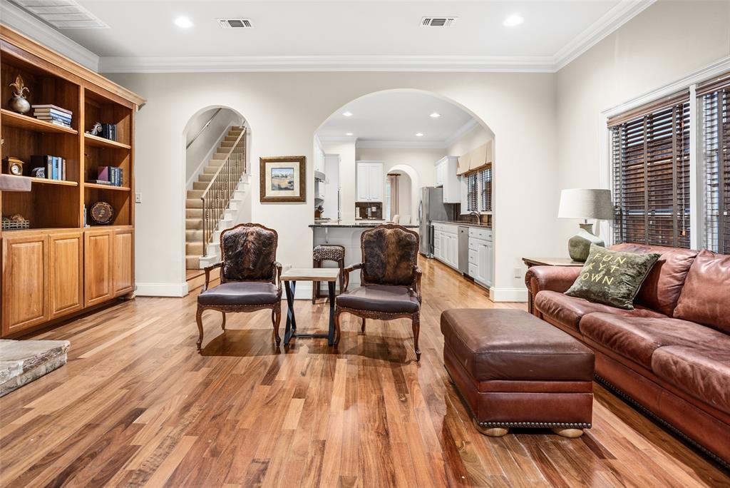 Queensborough Heights Add - Residential