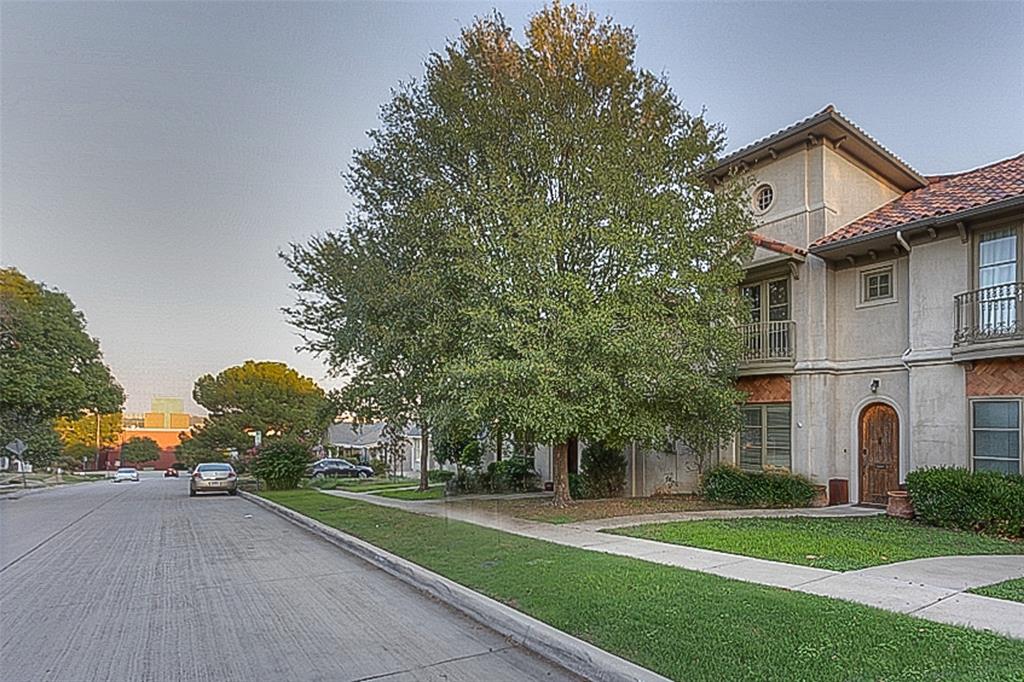 Queensborough Heights Add - Residential