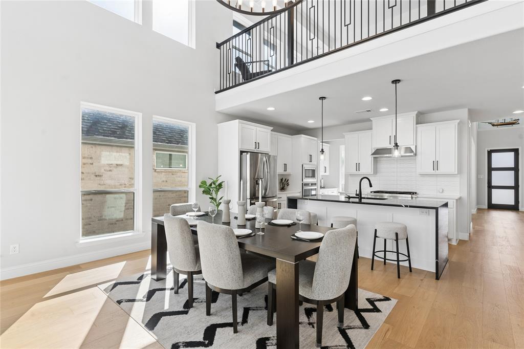 Castle Hills Ph 10 Lewisvil - Residential