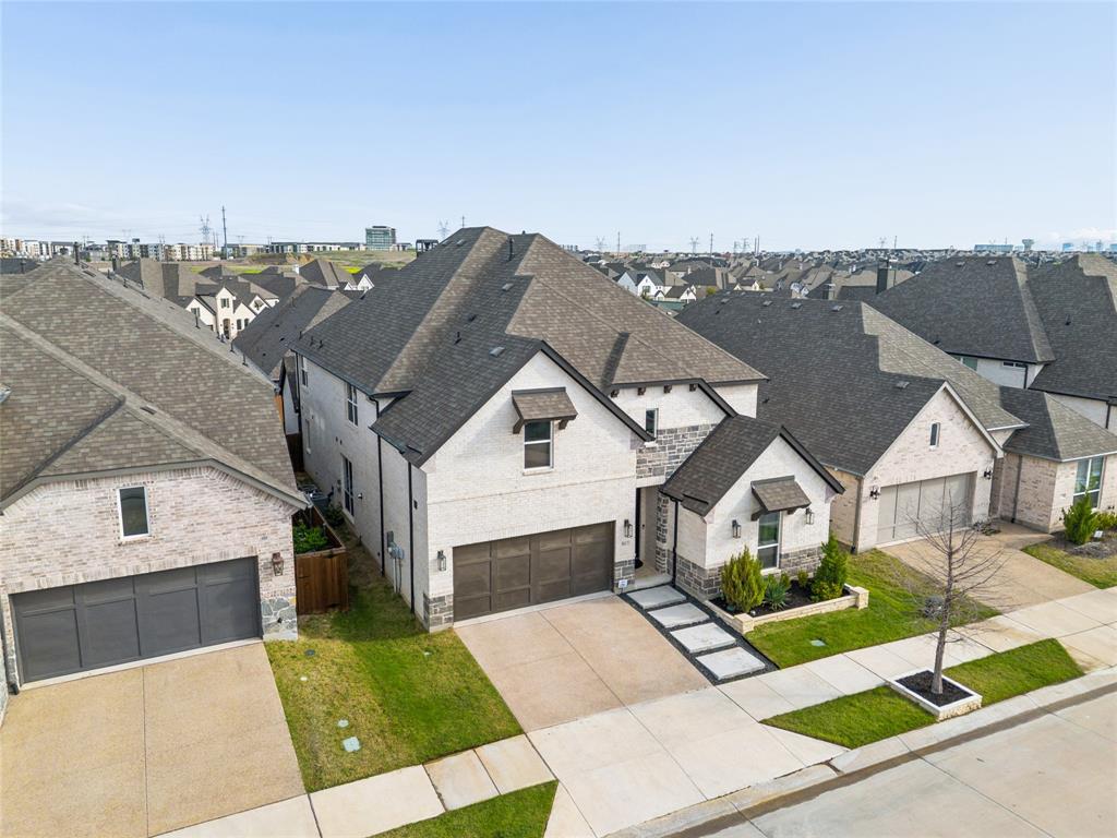 Castle Hills Ph 10 Lewisvil - Residential