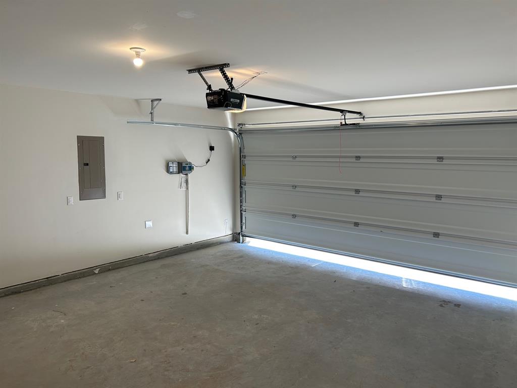 The Grove - Residential Lease