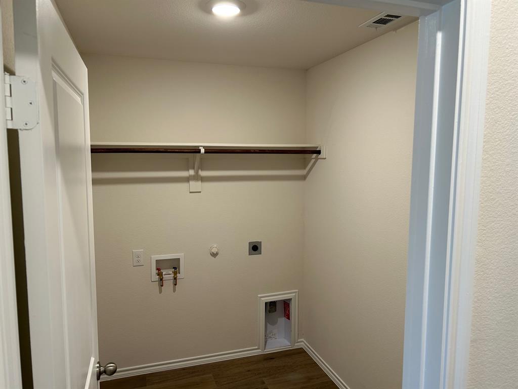 The Grove - Residential Lease