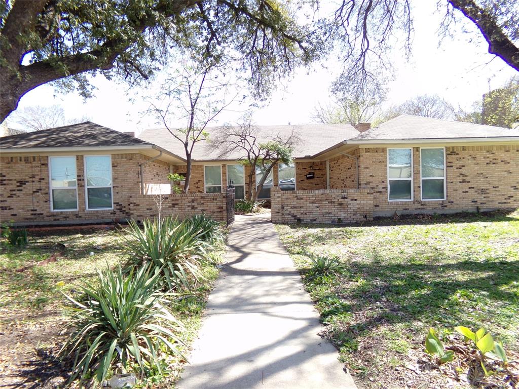 This cash-flowing duplex is ready for its new owners. It’s been well cared for over the years.  Everything has been recently remodeled, including fresh paint, new flooring, and updated kitchens and bathrooms.  Both units are occupied.