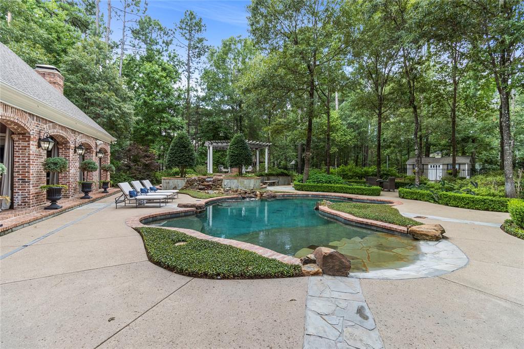 Brighton Creek Woods - Residential