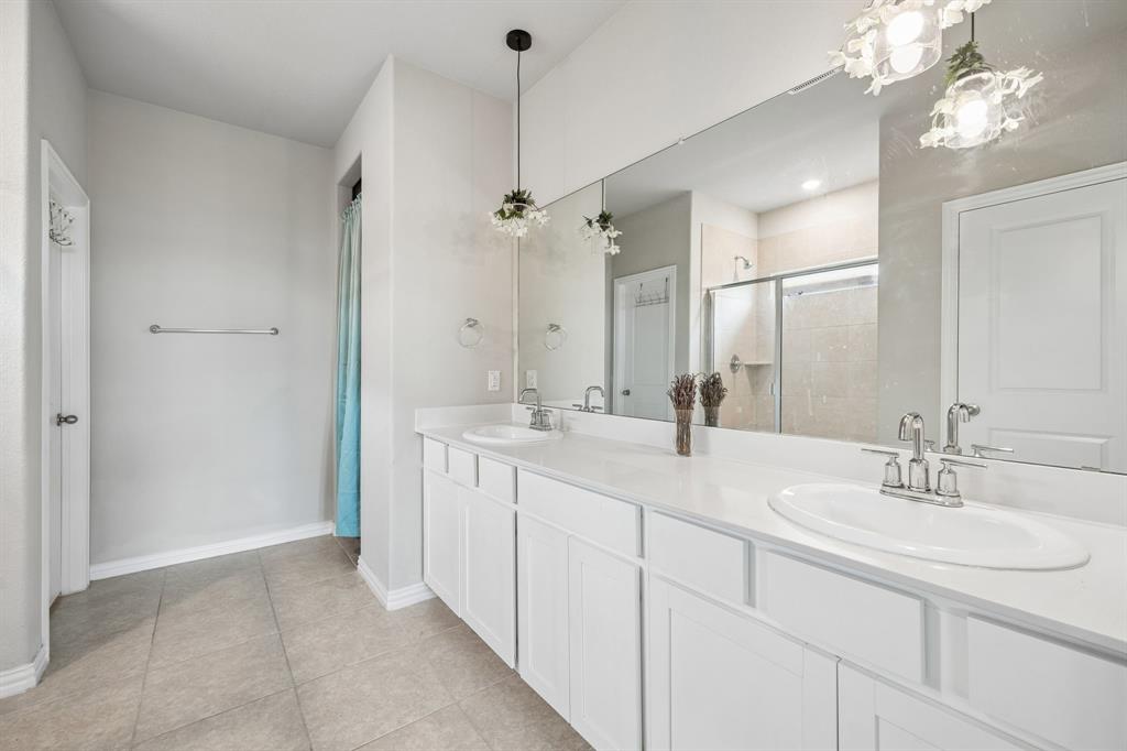 Chapin Village - Residential