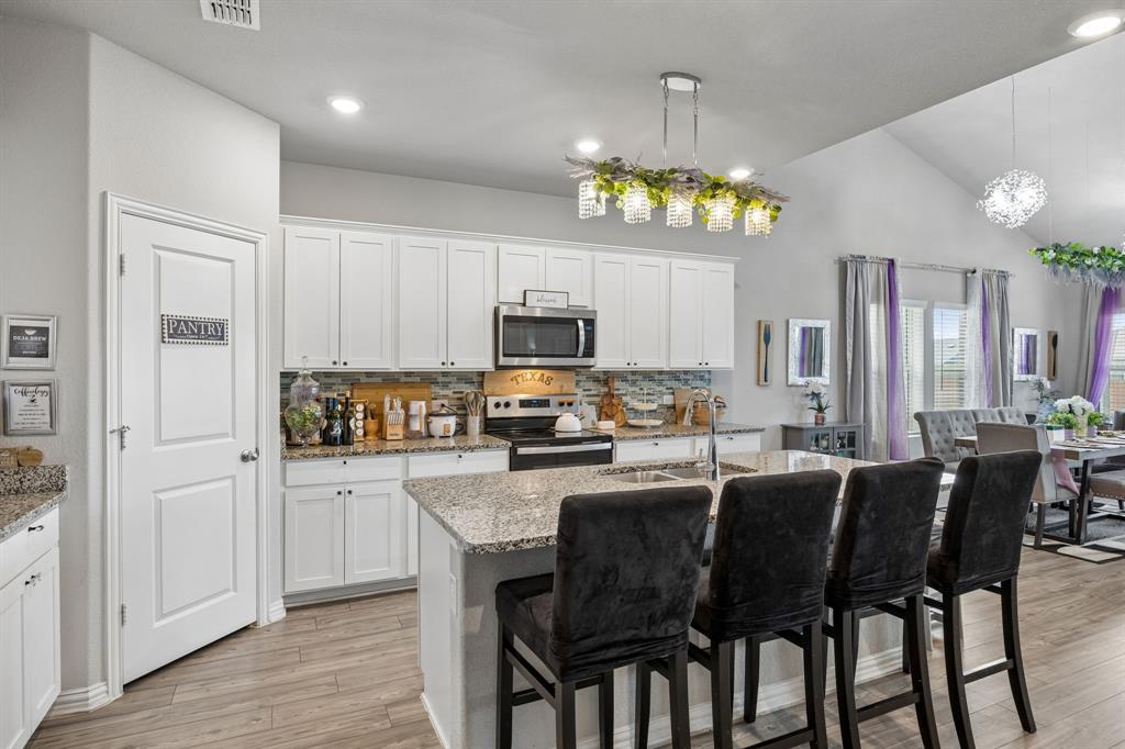 Chapin Village - Residential