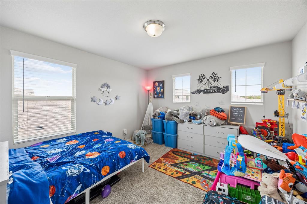 Chapin Village - Residential