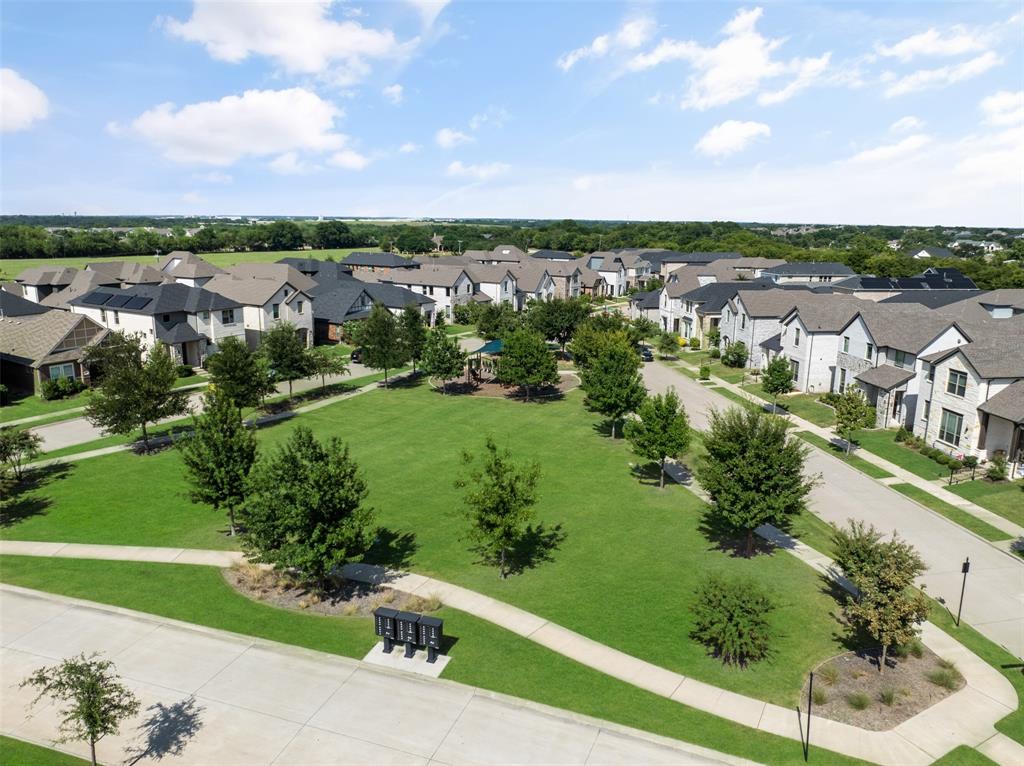 Apples Crossing - Residential