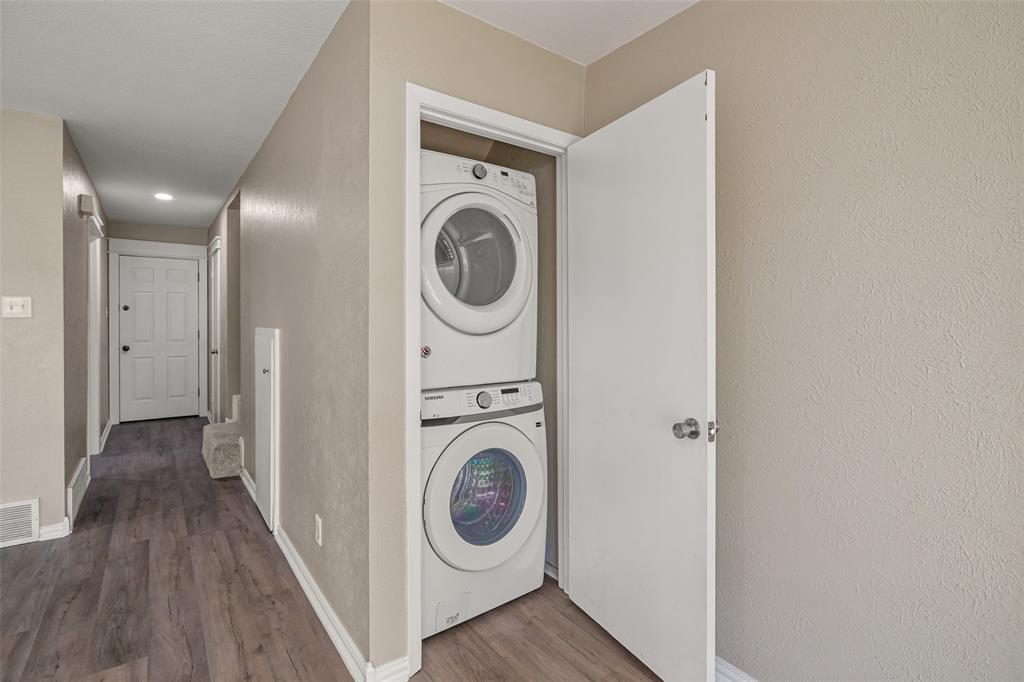 DeCordova Bend Estates; Lakeview Twnhse Estate - Residential