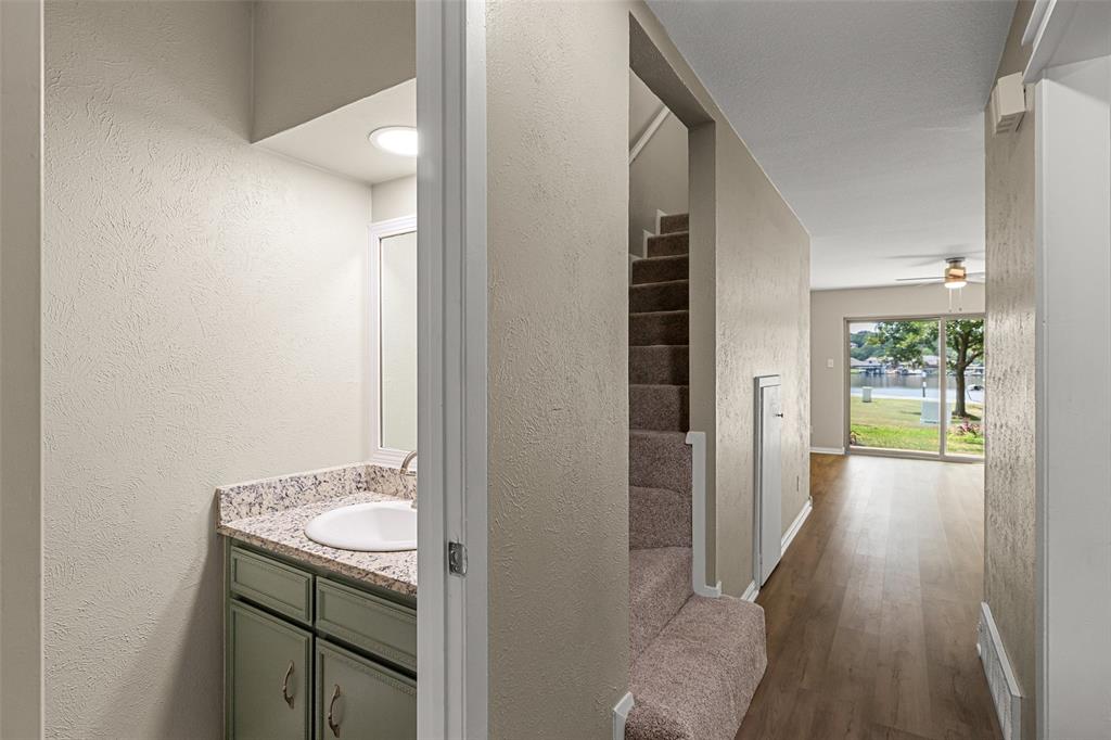 DeCordova Bend Estates; Lakeview Twnhse Estate - Residential