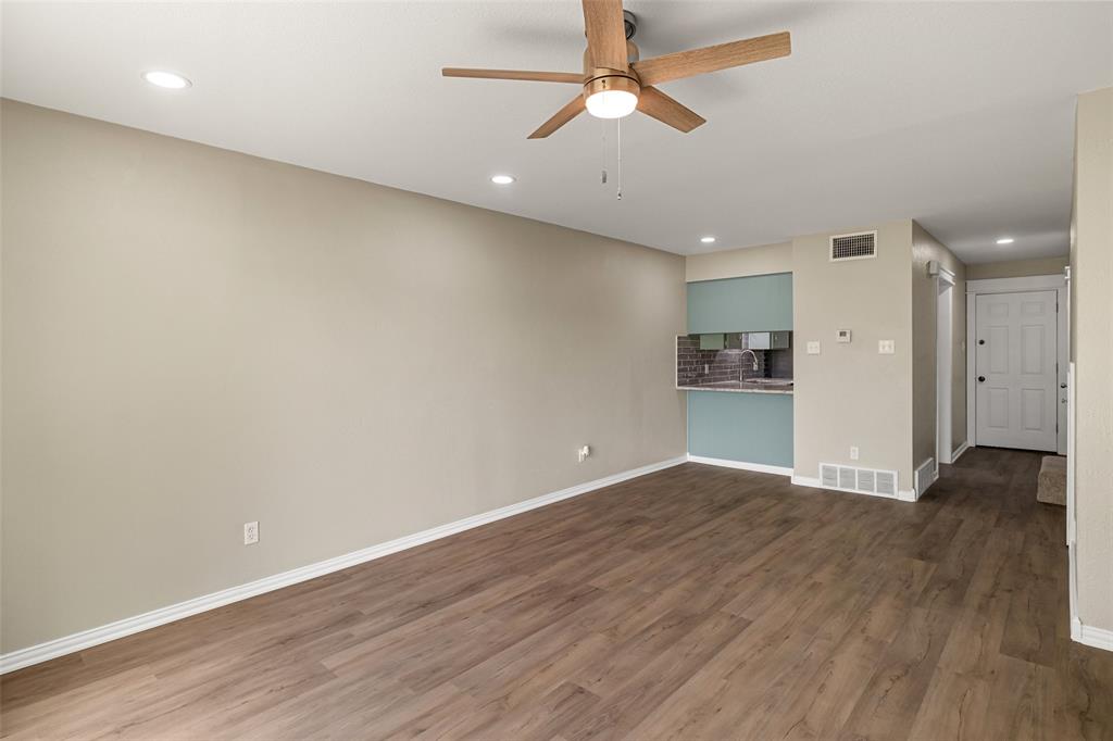 DeCordova Bend Estates; Lakeview Twnhse Estate - Residential