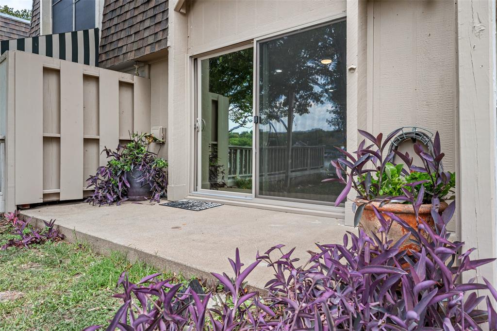 DeCordova Bend Estates; Lakeview Twnhse Estate - Residential