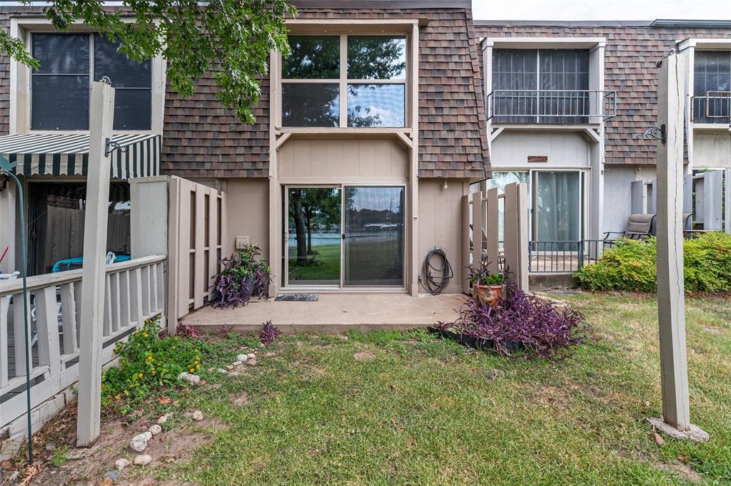 DeCordova Bend Estates; Lakeview Twnhse Estate - Residential