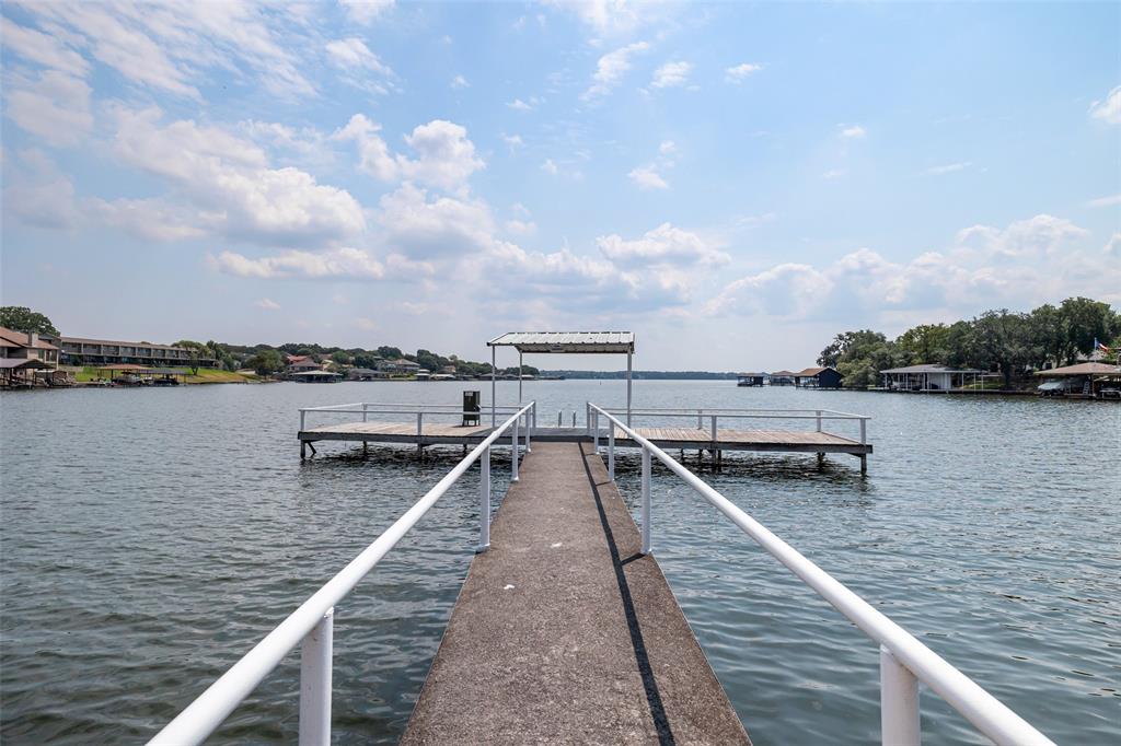 DeCordova Bend Estates; Lakeview Twnhse Estate - Residential