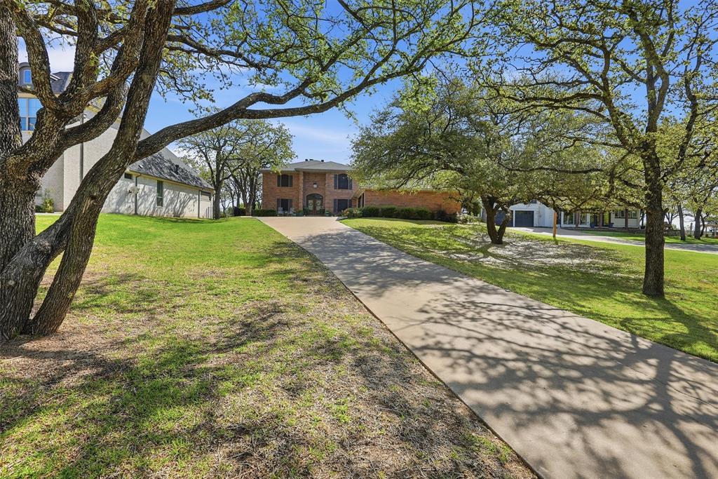Decordova Bend Estate - Residential
