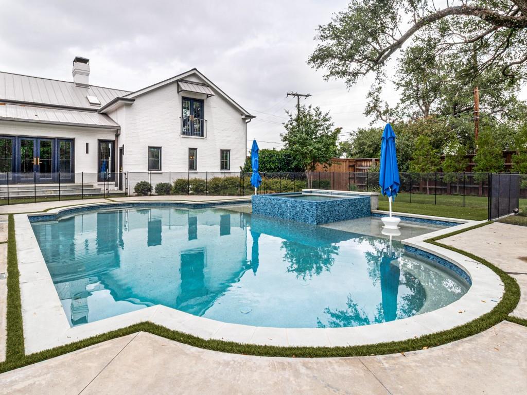 Mayflower Estates - Residential