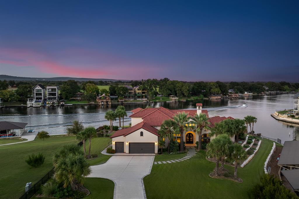 The Legends on Lake LBJ - Residential
