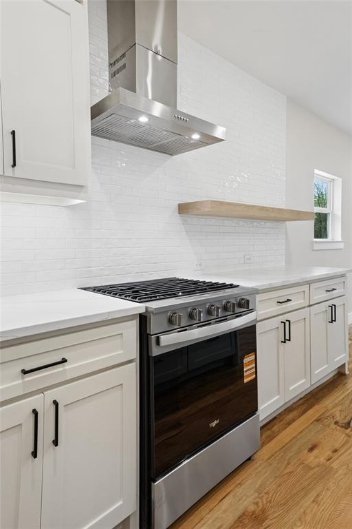 WINNETKA HEIGHTS - Residential