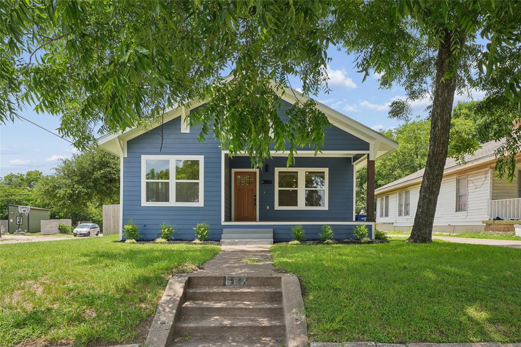 WINNETKA HEIGHTS - Residential