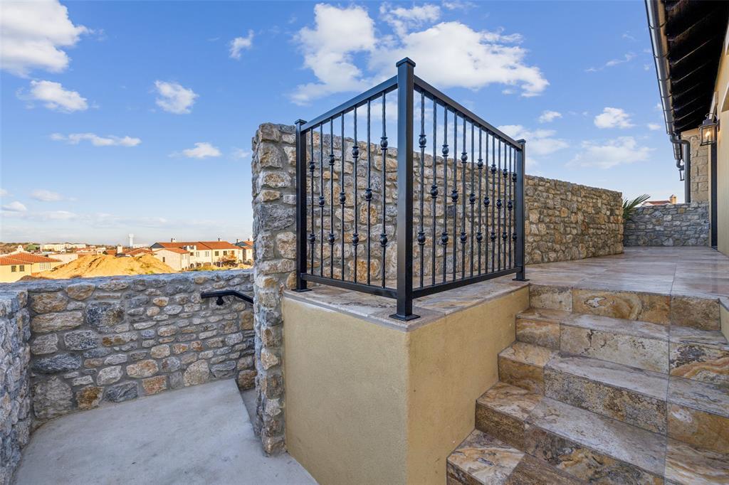 Westlake Entrada - Residential