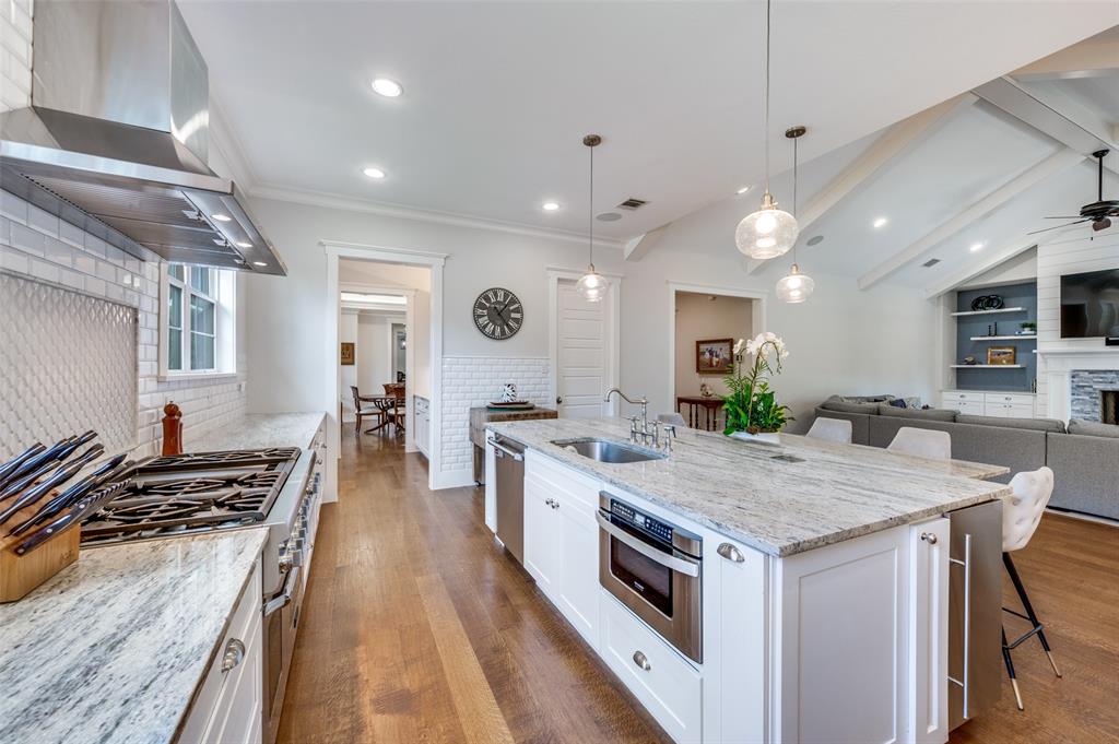 Midway Hills Terrace - Residential