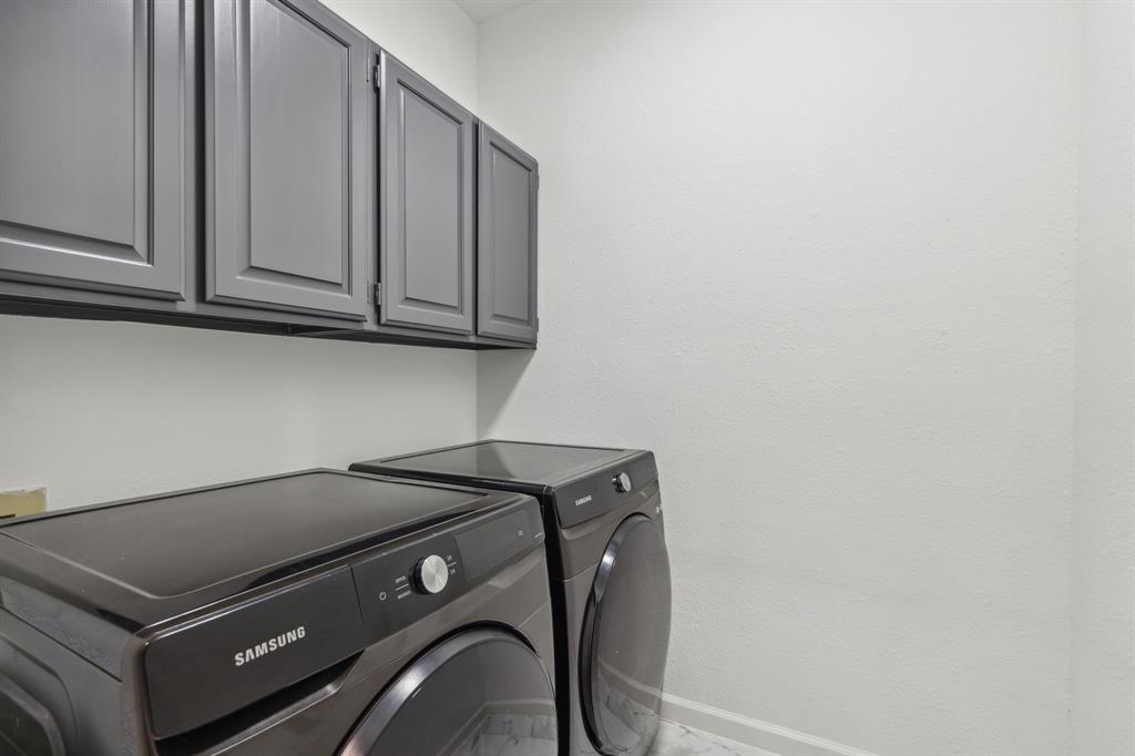 Westridge Twnhms - Residential