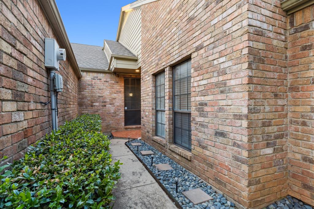 Westridge Twnhms - Residential