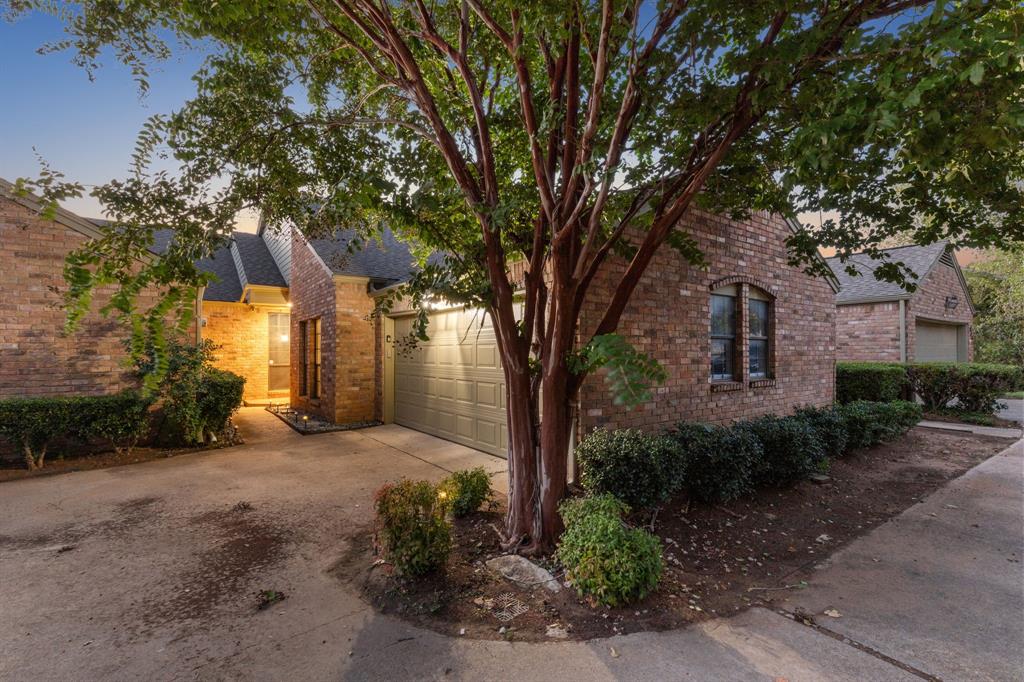 Westridge Twnhms - Residential