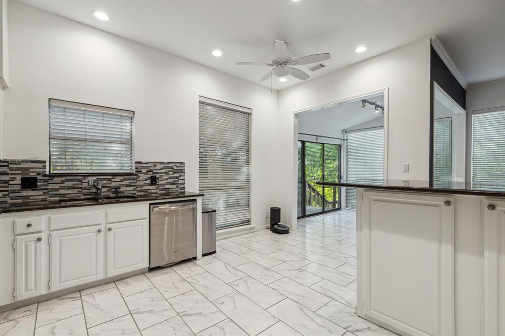 Westridge Twnhms - Residential