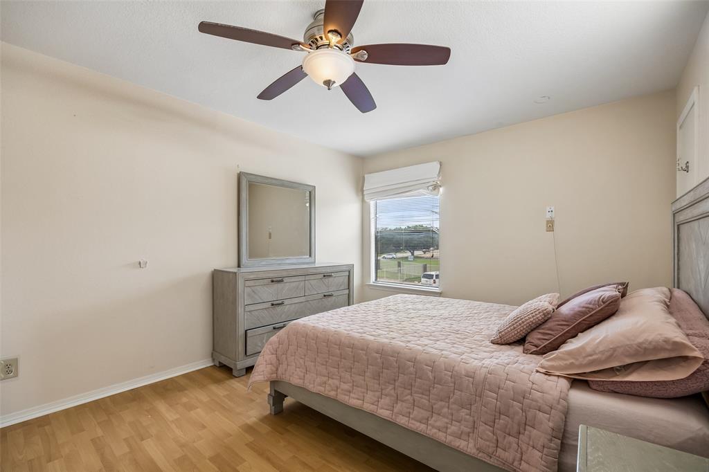 University Park Condo - Residential