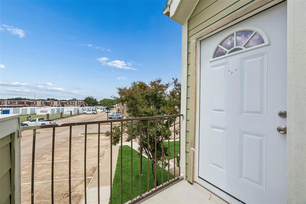 University Park Condo - Residential