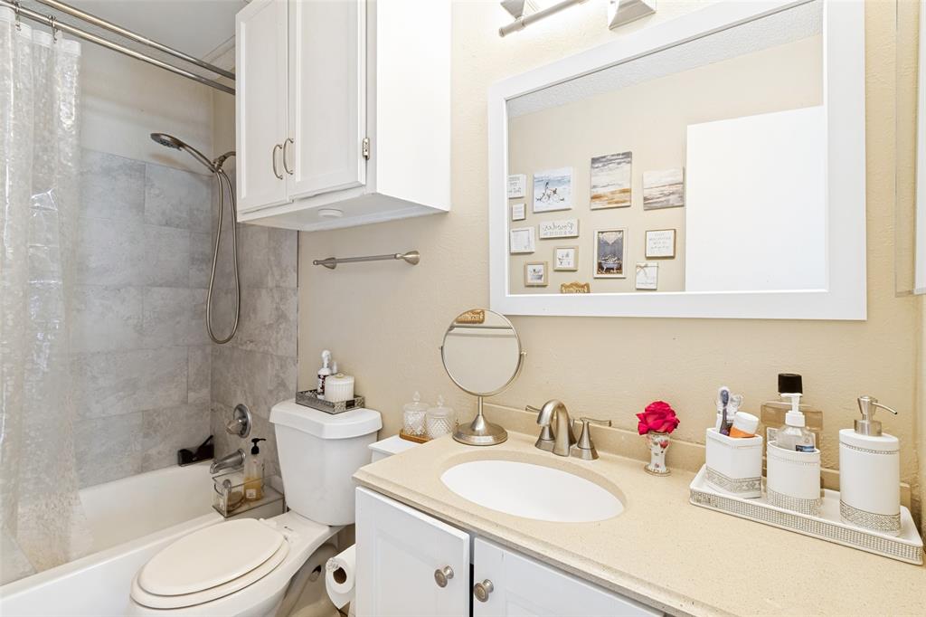 Oaks On Montfort Ph 01 02 & 04 - Residential
