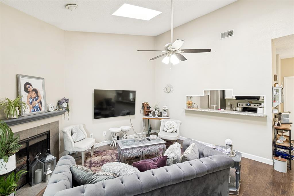 Oaks On Montfort Ph 01 02 & 04 - Residential