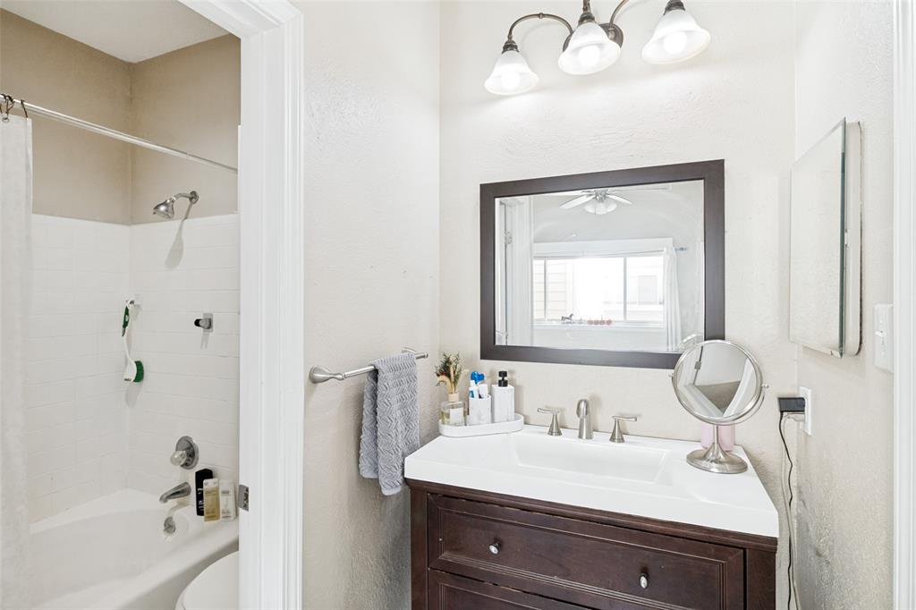 Oaks On Montfort Ph 01 02 & 04 - Residential